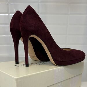 LK Bennet London Ultra high shoes size 38.5 (US 8) suede burgundy